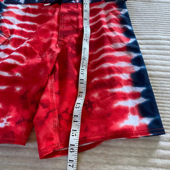 Volcom Boys Swim Board Bathing Trunks red whit blue NEW size 12 - Picture 5 of 9
